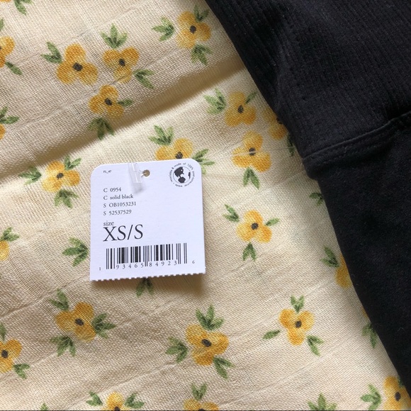 Free People Movement high-rise 7/8 length Good Karma Leggings (black) - Picture 5 of 9